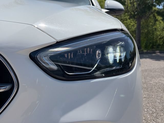 Used 2025 Mercedes-Benz C 300 4MATIC Sedan image 9