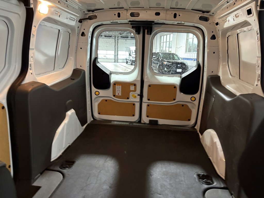 Used 2023 Ford Transit Connect XL image 25