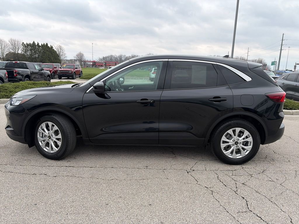 Used 2023 Ford Escape Active w/ Tech Pack #2 image 4