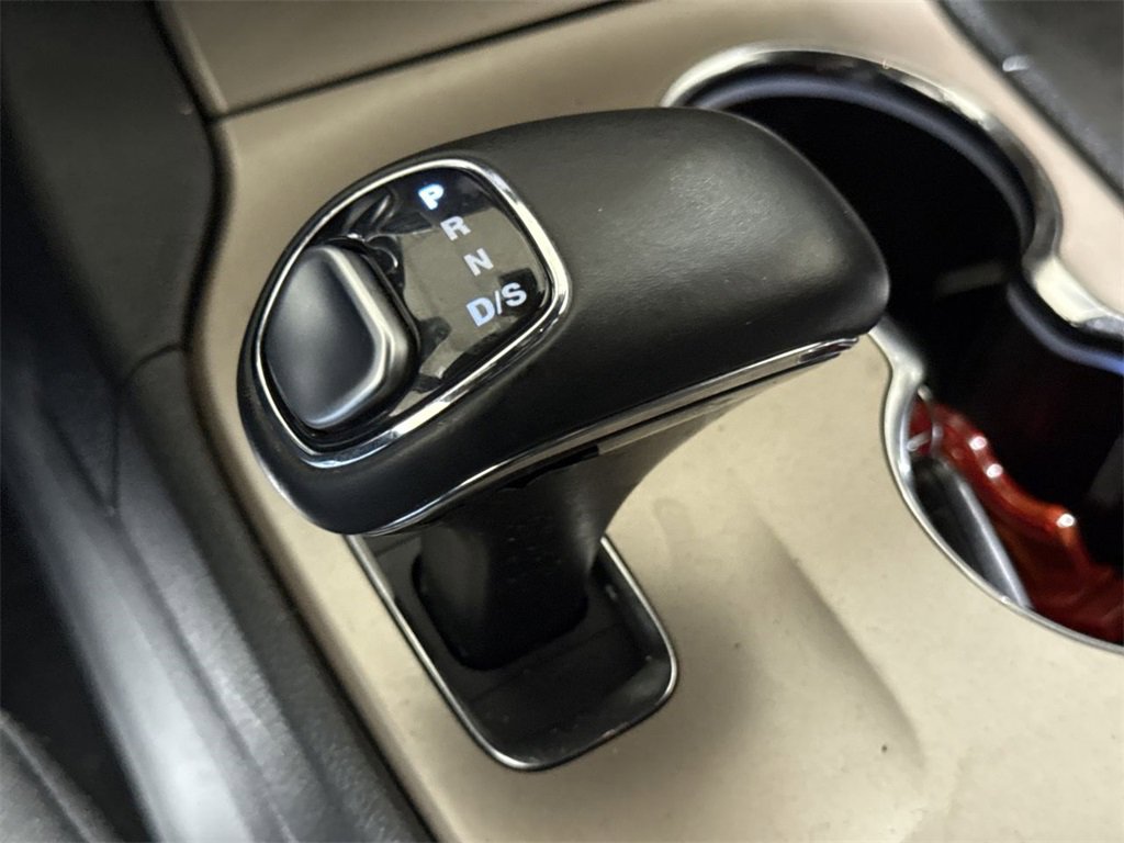 Used 2014 Jeep Grand Cherokee Laredo w/ Quick Order Package 23E image 16