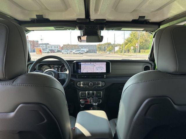New 2025 Jeep Gladiator Mojave w/ Convenience Group AWD/4WD image 42
