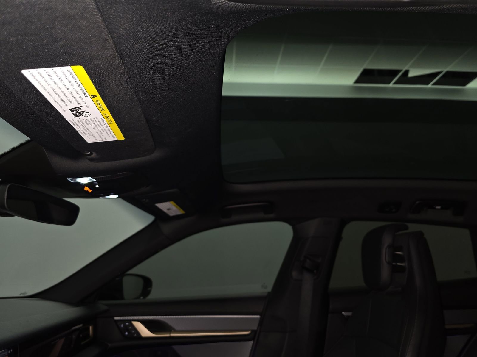 Used 2025 Porsche Taycan 4 Cross Turismo w/ Premium Package image 13