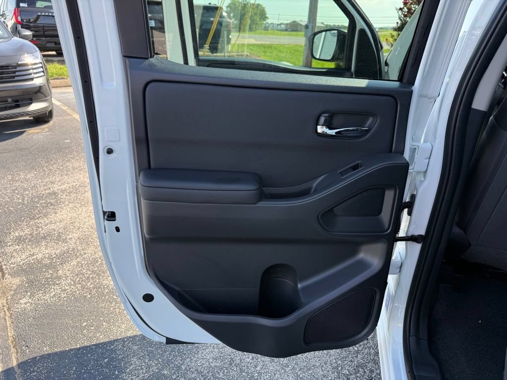 New 2026 Nissan Frontier SV w/ SV Convenience Package RWD image 11