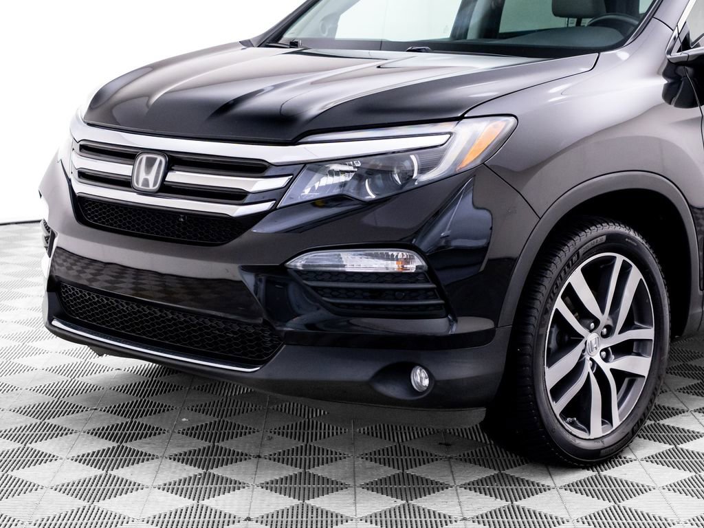 Certified 2018 Honda Pilot Elite image 39