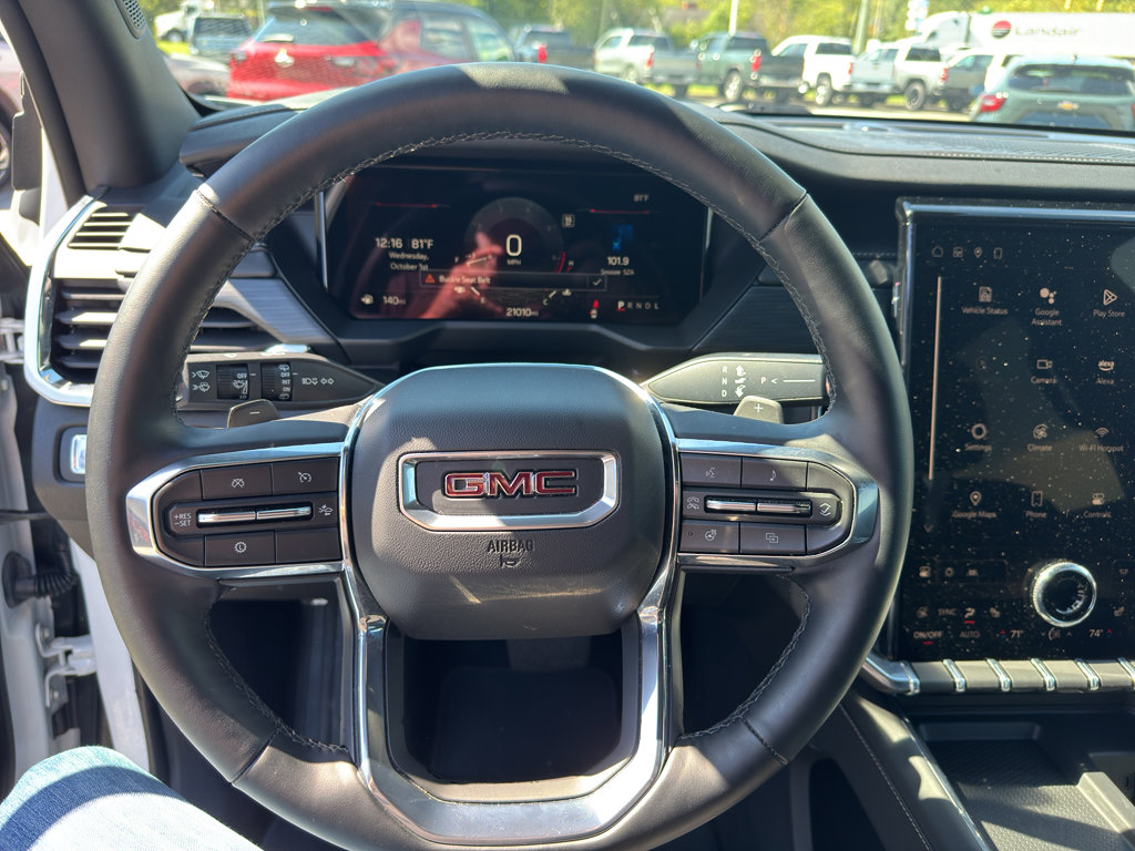 Used 2025 GMC Acadia Elevation image 16