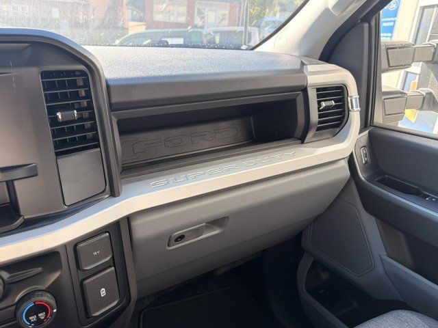New 2026 Ford F250 XL w/ STX Appearance Package AWD/4WD image 22