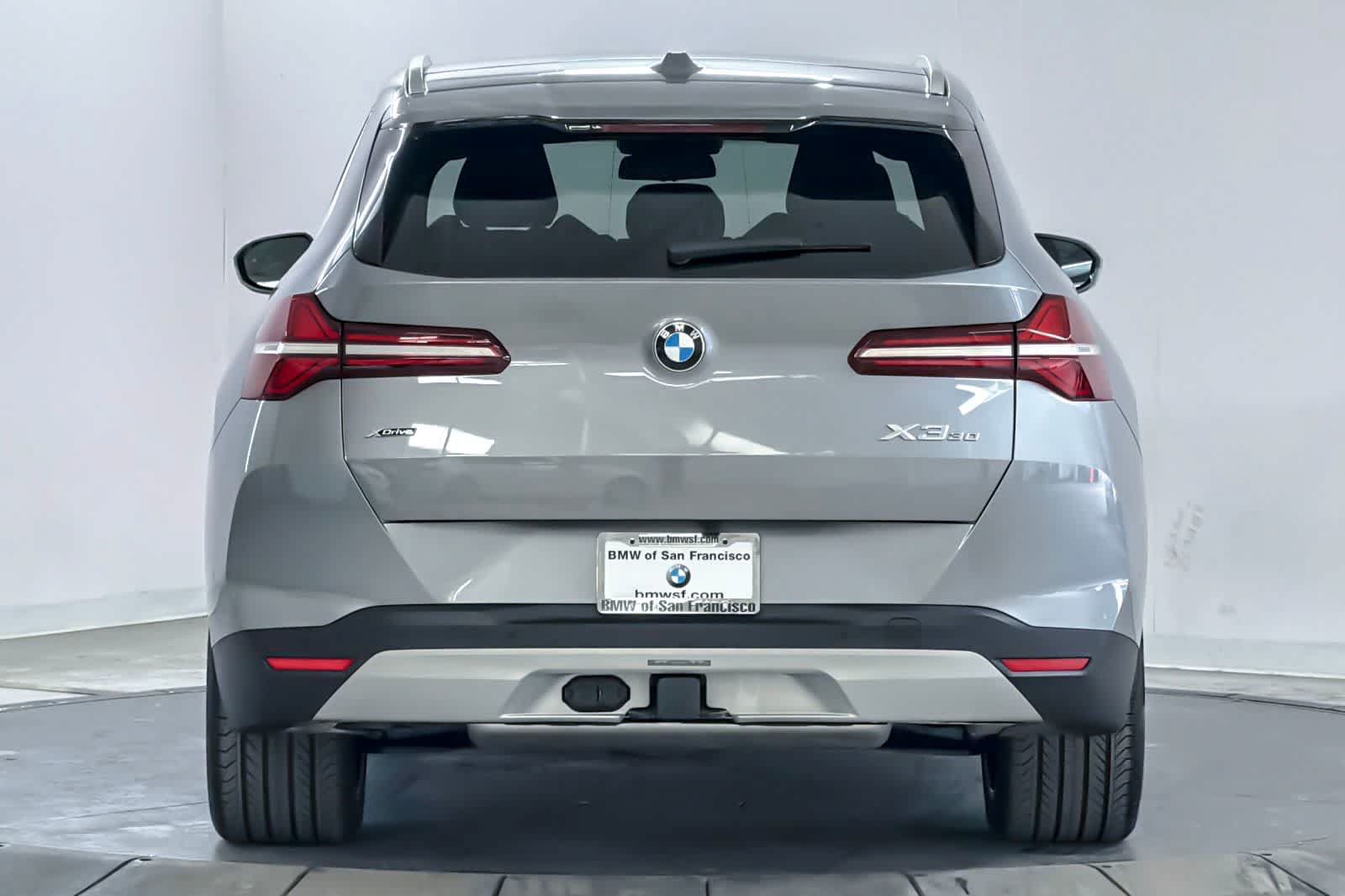 Used 2025 BMW X3 xDrive30i w/ Convenience Package AWD/4WD image 7