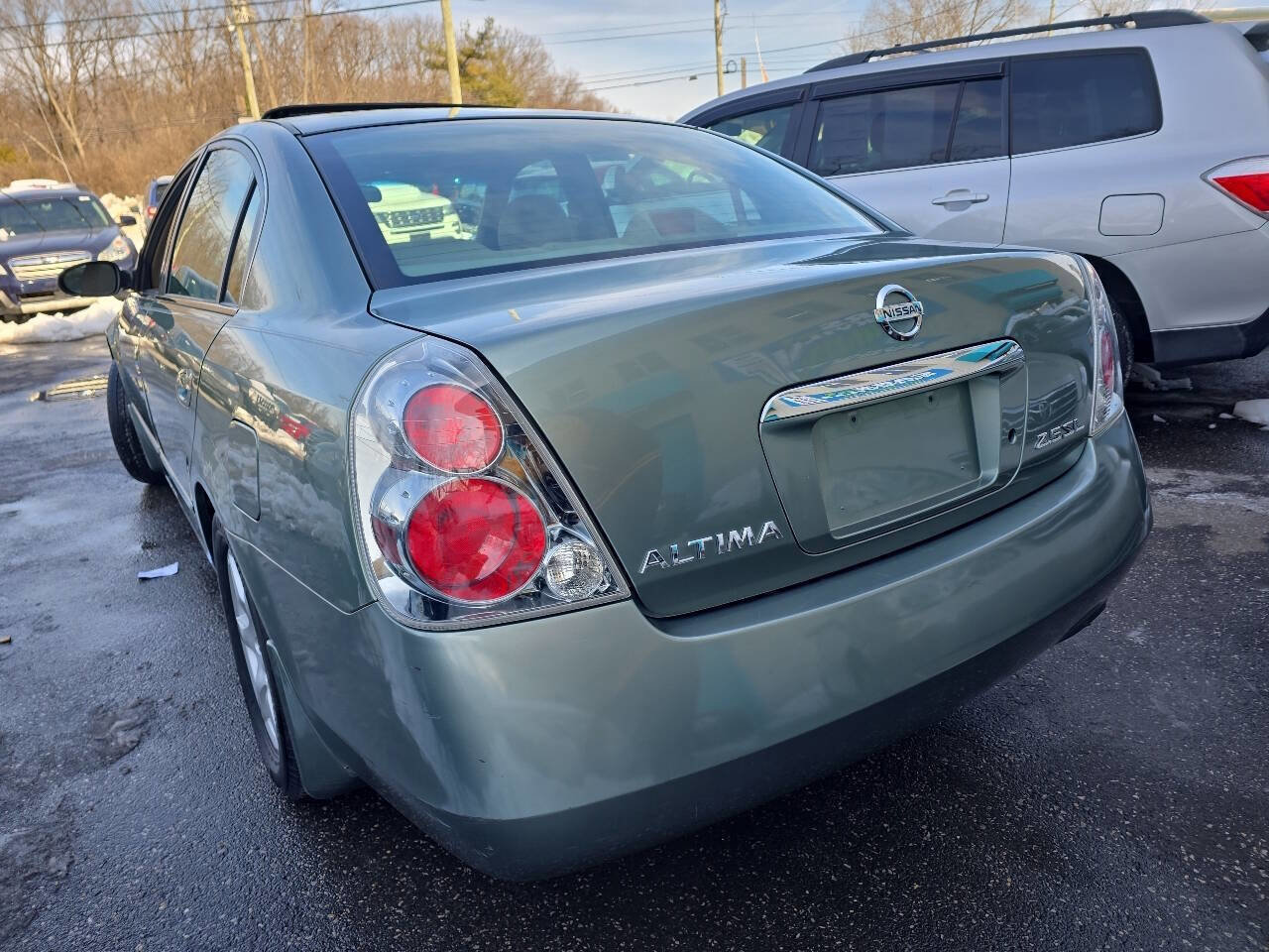 Used 2005 Nissan Altima 2.5 SL w/ (G02) SL Pkg FWD image 4