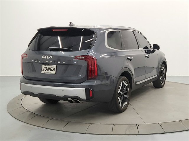 Used 2024 Kia Telluride S w/ S Sunroof Package image 6