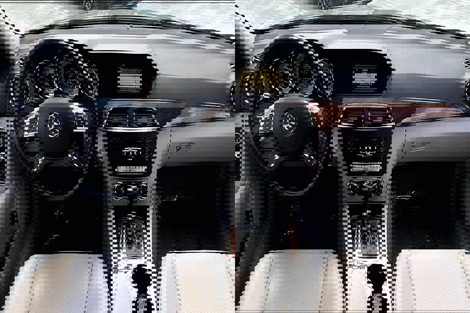 Used 2012 Mercedes-Benz C 300 4MATIC Sedan image 14