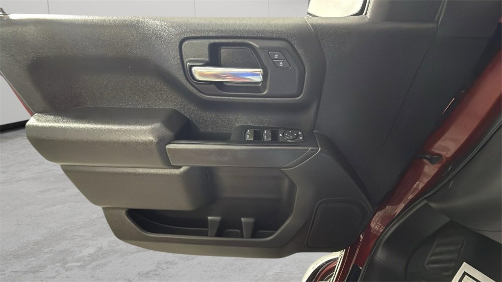 Certified 2022 Chevrolet Silverado 1500 Custom image 40
