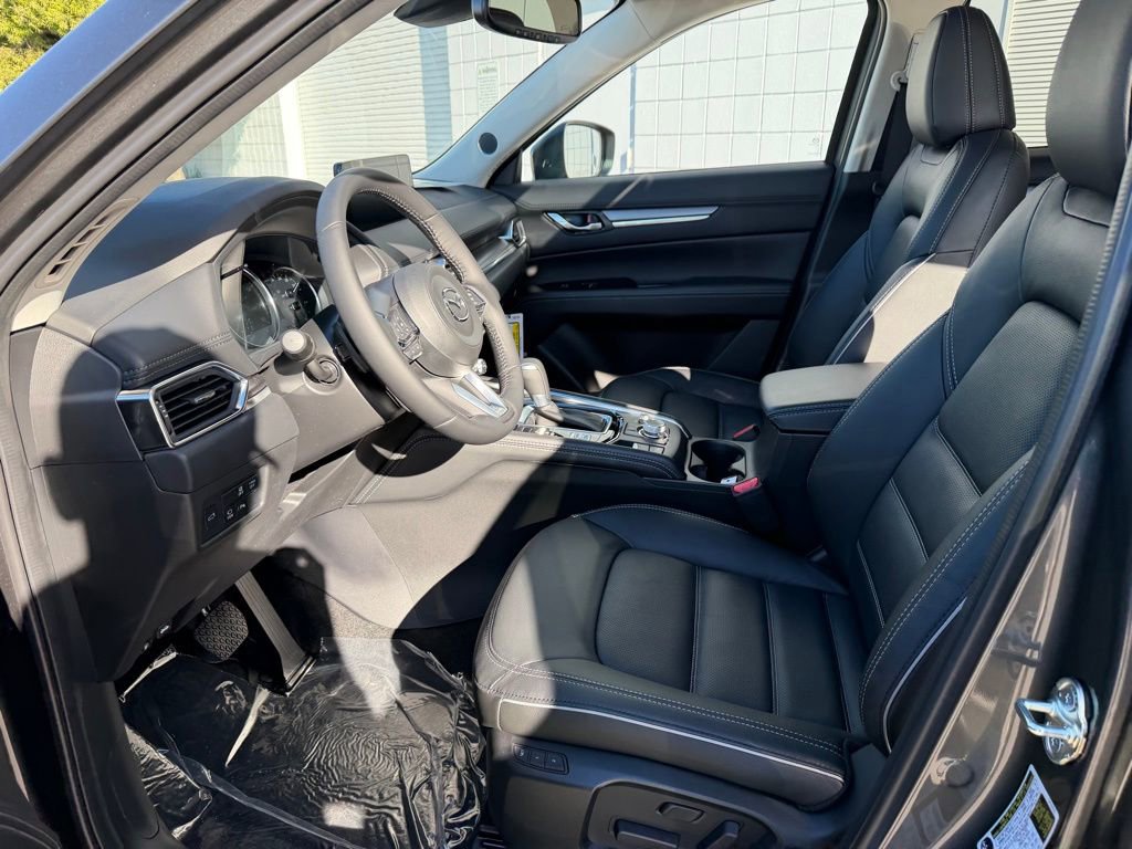 New 2025 MAZDA CX-5 AWD 2.5 S w/ Premium Plus Pkg image 16