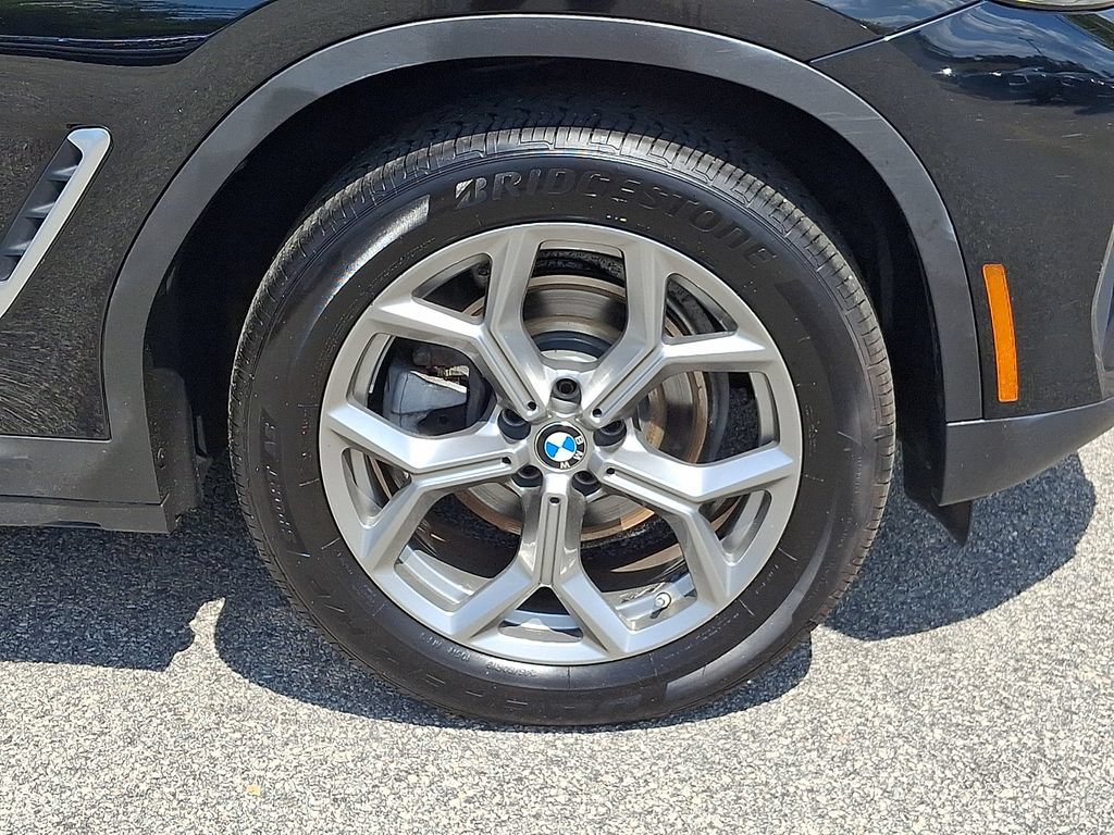 Used 2023 BMW X4 xDrive30i w/ Premium Package AWD/4WD image 8