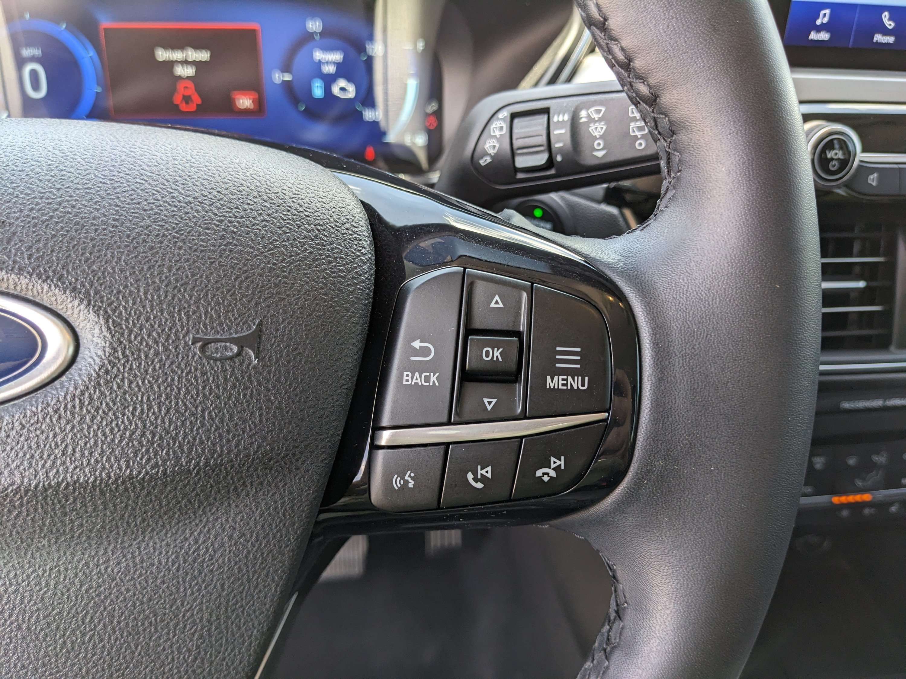 Used 2021 Ford Escape Titanium FWD image 37