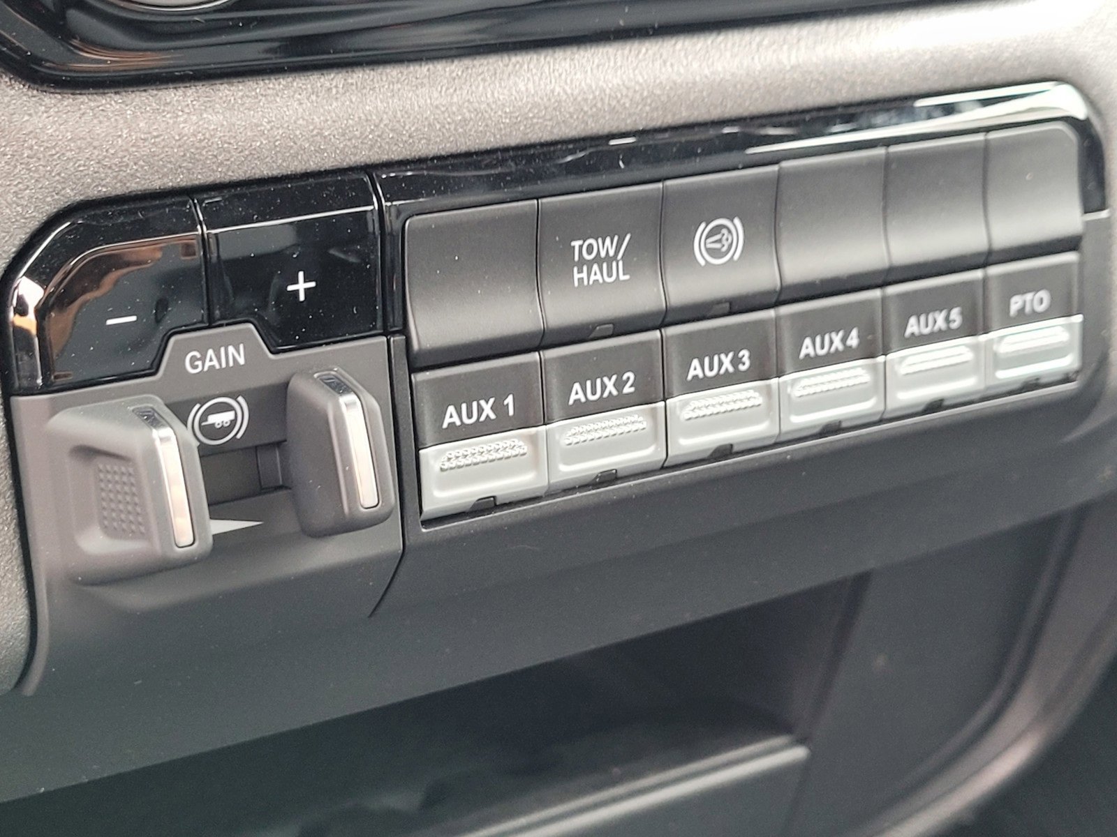 New 2026 RAM 5500 Tradesman image 13