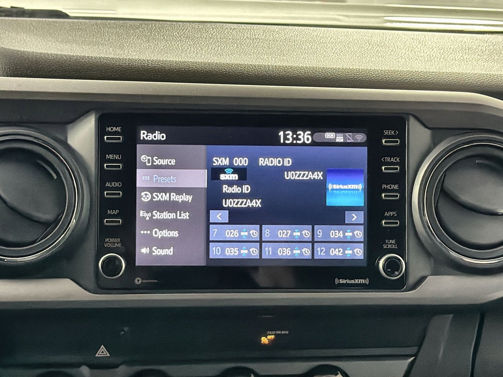 Used 2020 Toyota Tacoma TRD Off-Road image 18