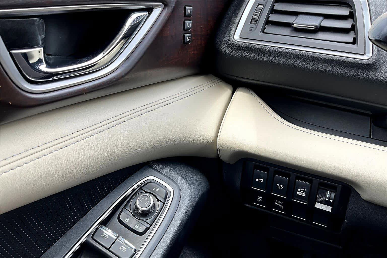 Used 2021 Subaru Ascent Touring image 36
