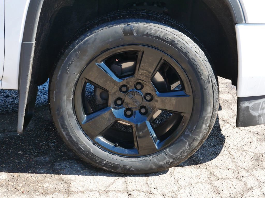 Used 2018 GMC Sierra 1500 SLE w/ Elevation Edition AWD/4WD image 7