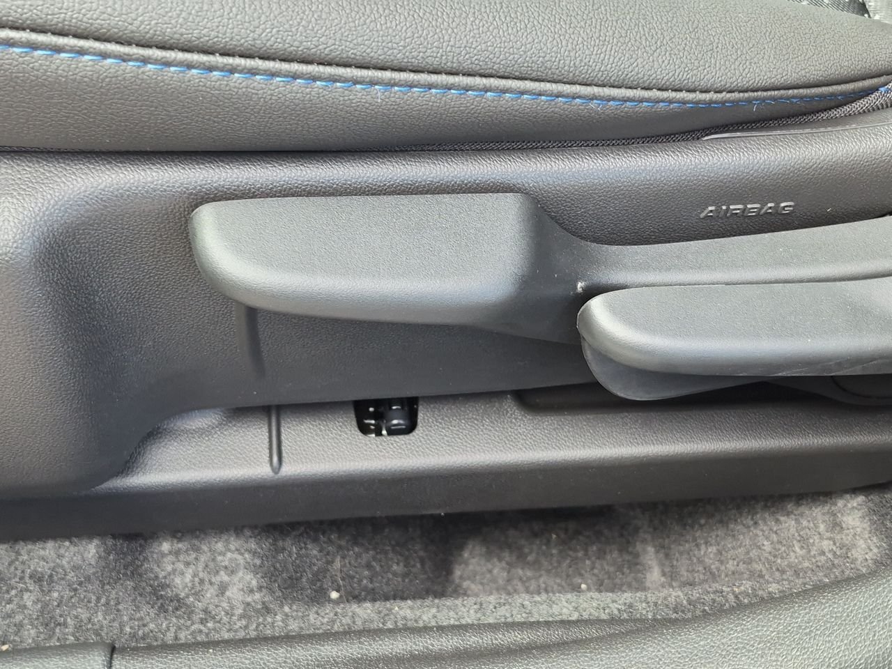 New 2026 Chevrolet Trax LT w/ Driver Confidence Package FWD image 35