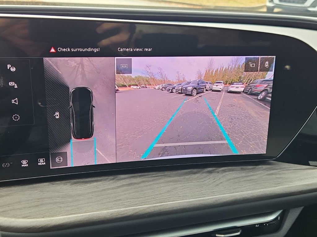 Certified 2025 Audi Q5 Premium Plus w/ Premium Plus image 24