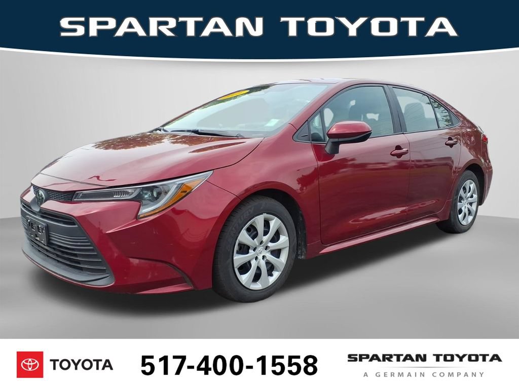 Used 2025 Toyota Corolla LE FWD image 1