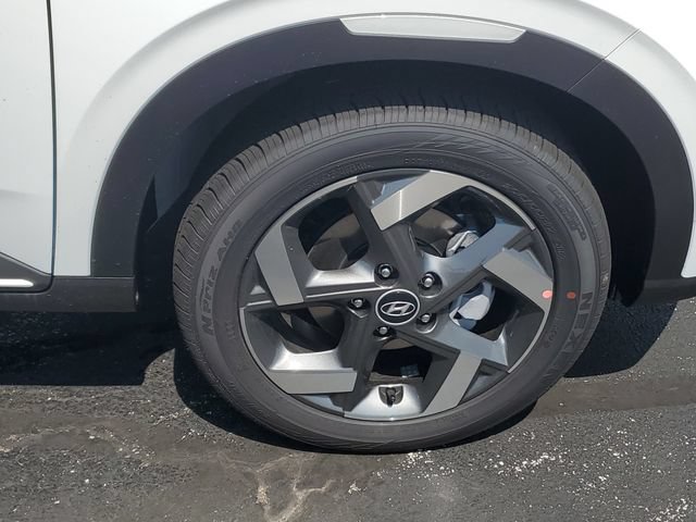 New 2026 Hyundai Venue SEL FWD image 6