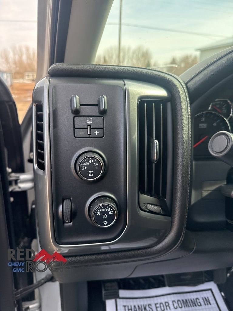 Used 2016 Chevrolet Silverado 1500 LTZ image 14