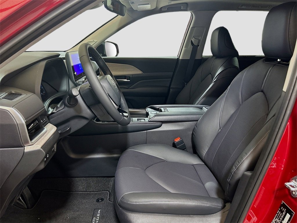 New 2026 Toyota Grand Highlander Limited image 19