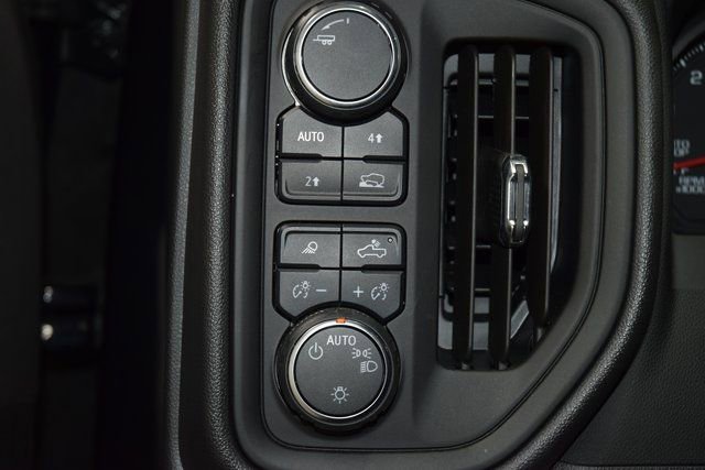 Used 2024 Chevrolet Silverado 1500 W/T w/ WT Value Package image 33