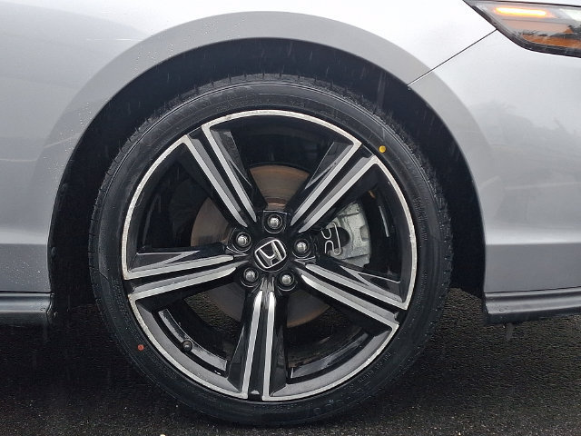 Certified 2023 Honda Accord Sport image 8