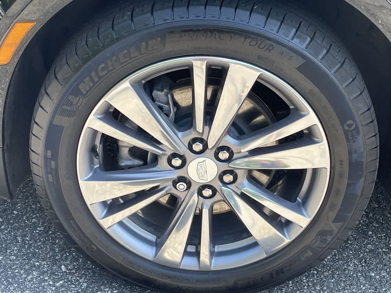 Used 2025 Cadillac XT5 Premium Luxury AWD/4WD image 39