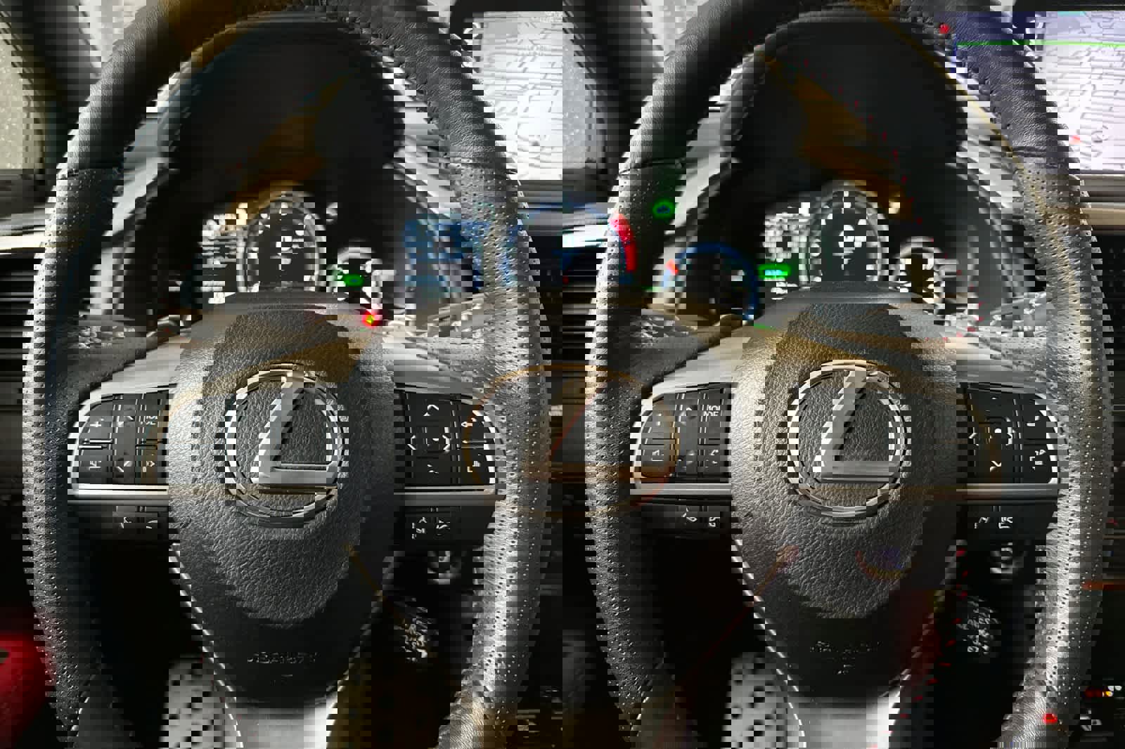 Certified 2022 Lexus RX 450h F Sport w/ Cold Area Package (CK) image 26