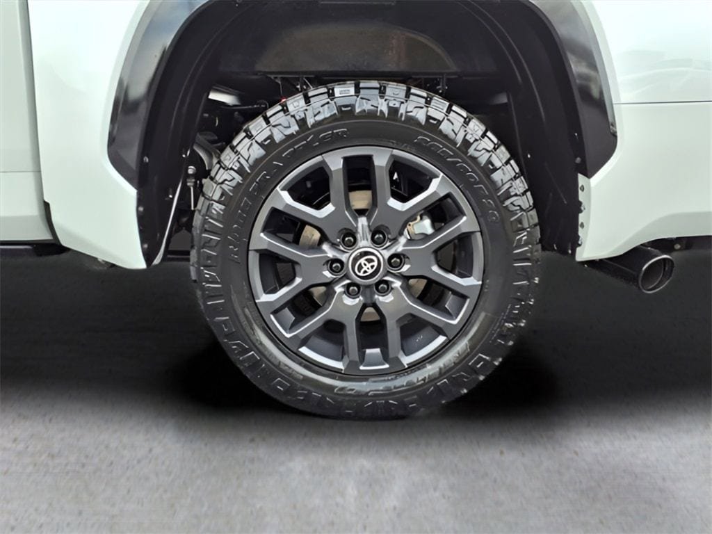New 2025 Toyota Tundra Platinum AWD/4WD image 23