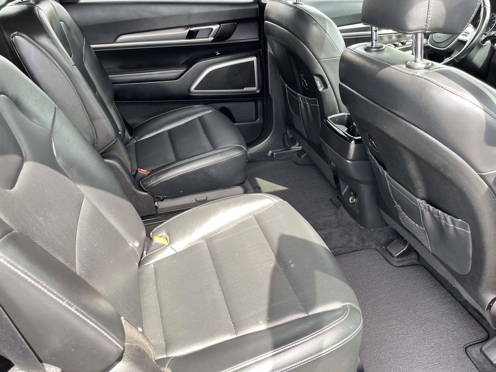 Used 2021 Kia Telluride S FWD image 24