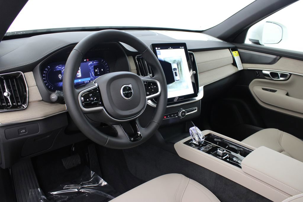 New 2026 Volvo XC90 B6 Plus w/ Protection Package AWD/4WD image 16