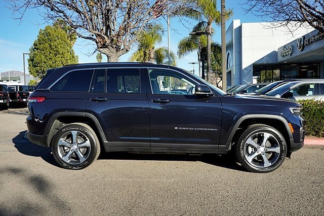 New 2023 Jeep Grand Cherokee Limited 4xe image 7