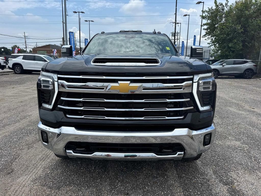 New 2025 Chevrolet Silverado 2500 LTZ w/ LTZ Plus Package image 2