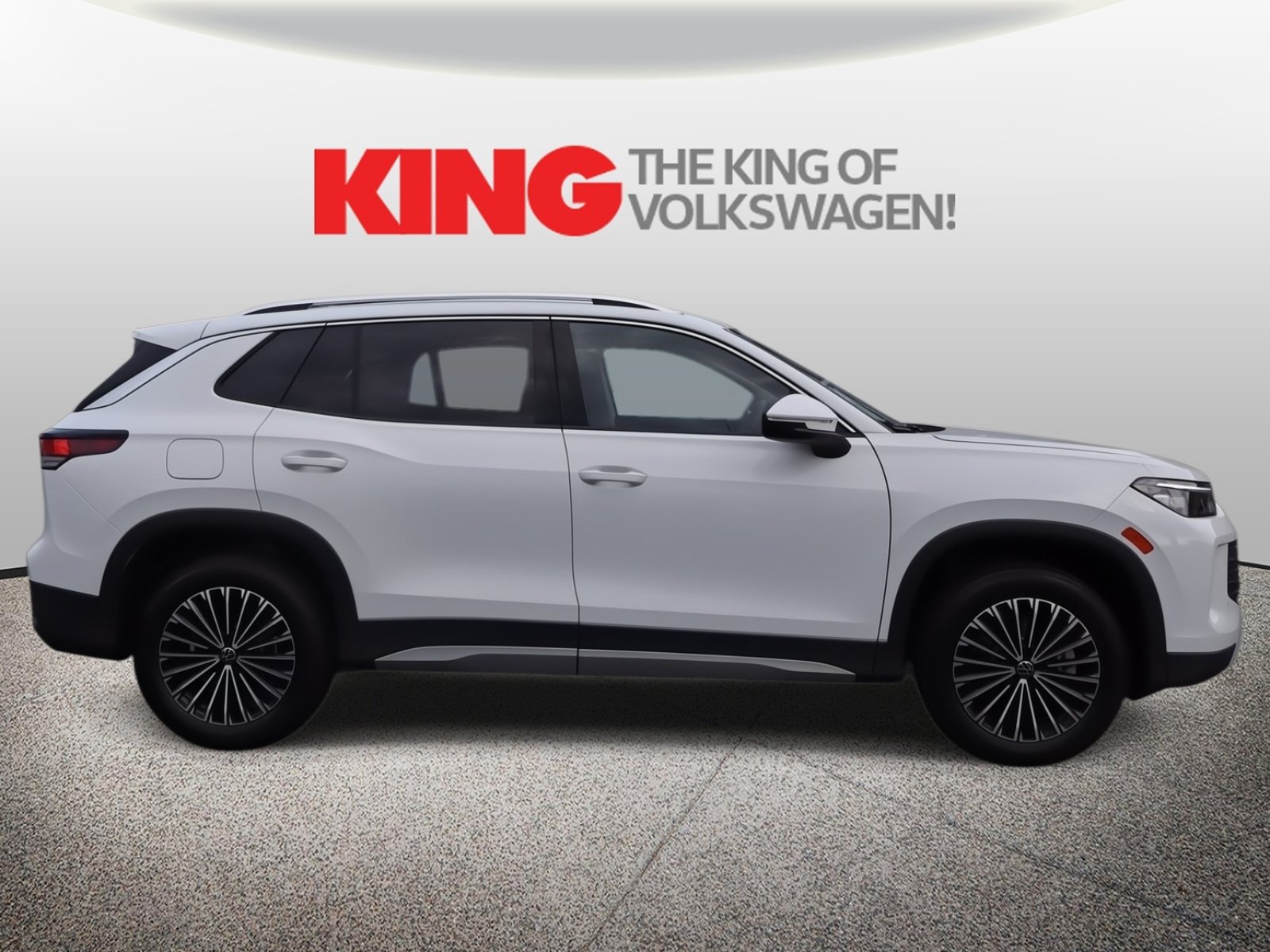 New 2026 Volkswagen Tiguan S AWD/4WD image 2