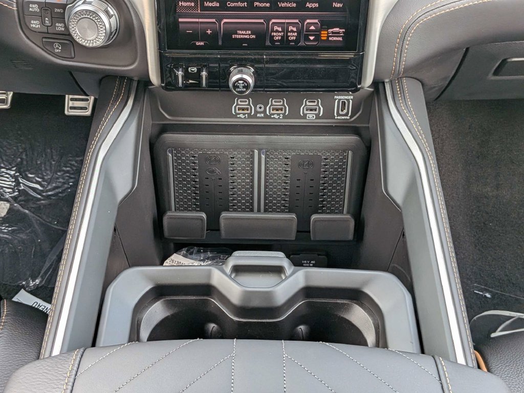 New 2027 RAM 1500 Tungsten AWD/4WD image 17