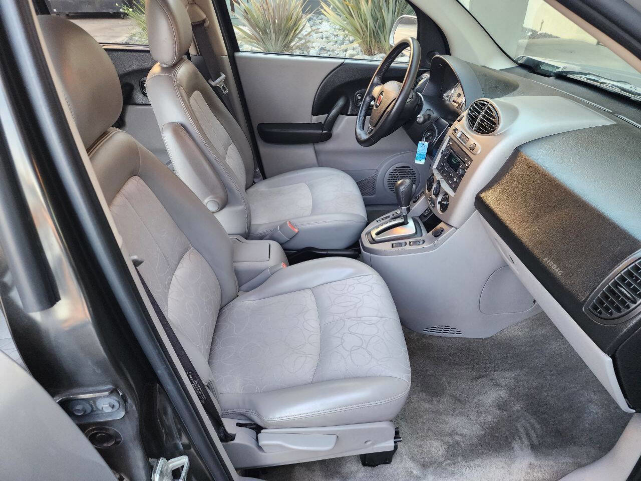 Used 2005 Saturn Vue AWD V6 w/ Comfort Pkg image 12