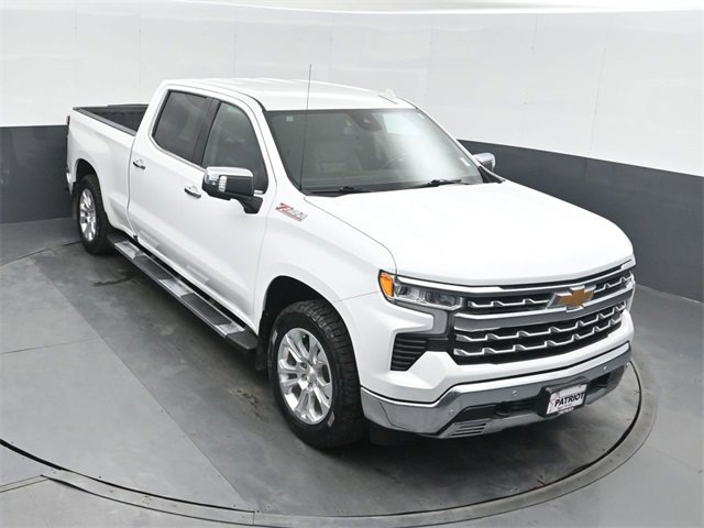 Used 2024 Chevrolet Silverado 1500 LTZ image 36