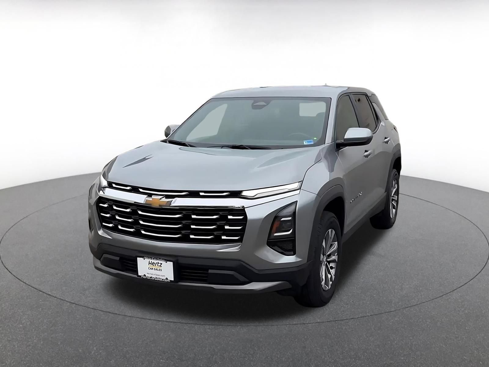 Used 2025 Chevrolet Equinox LT FWD image 7