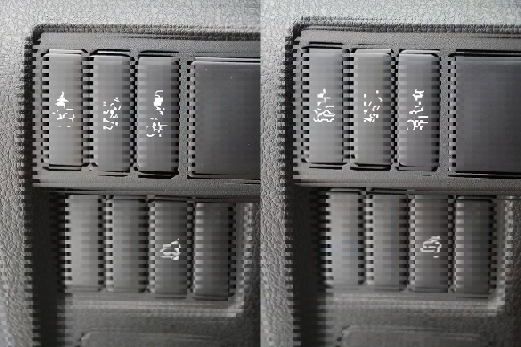 Used 2025 Mitsubishi Eclipse Cross SE image 25