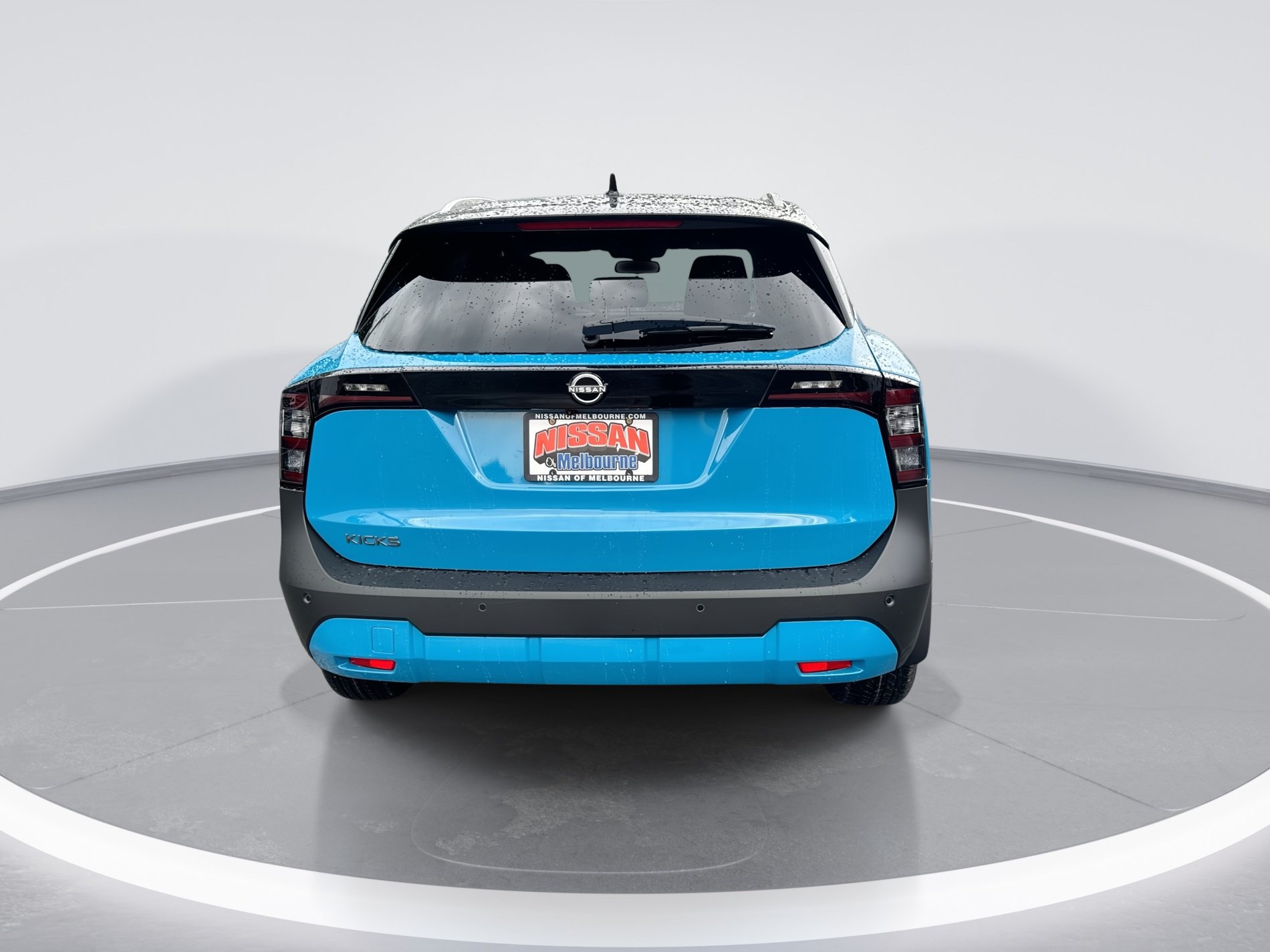 New 2027 Nissan Kicks SR FWD image 5