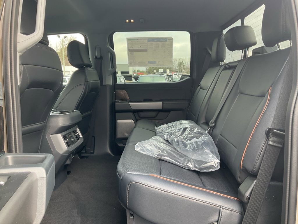 New 2026 Ford F250 Lariat w/ Chrome Package image 14