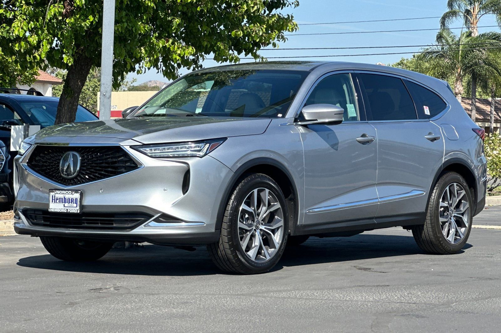 Used 2023 Acura MDX FWD w/ Technology Package image 8