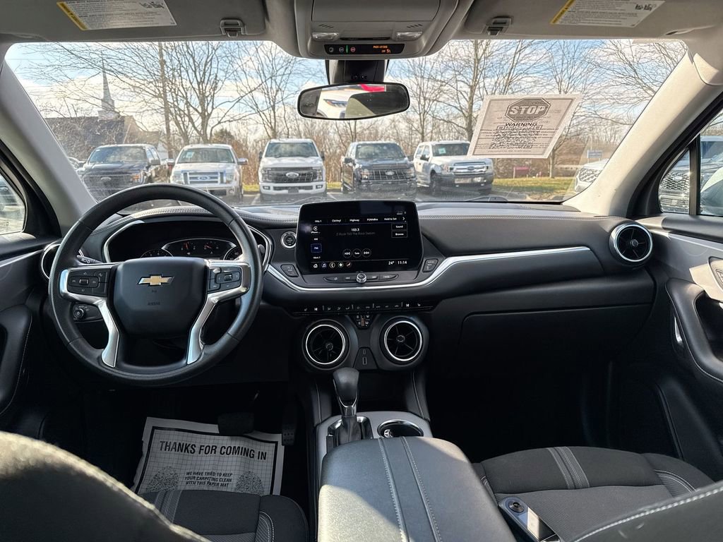Used 2024 Chevrolet Blazer LT image 10
