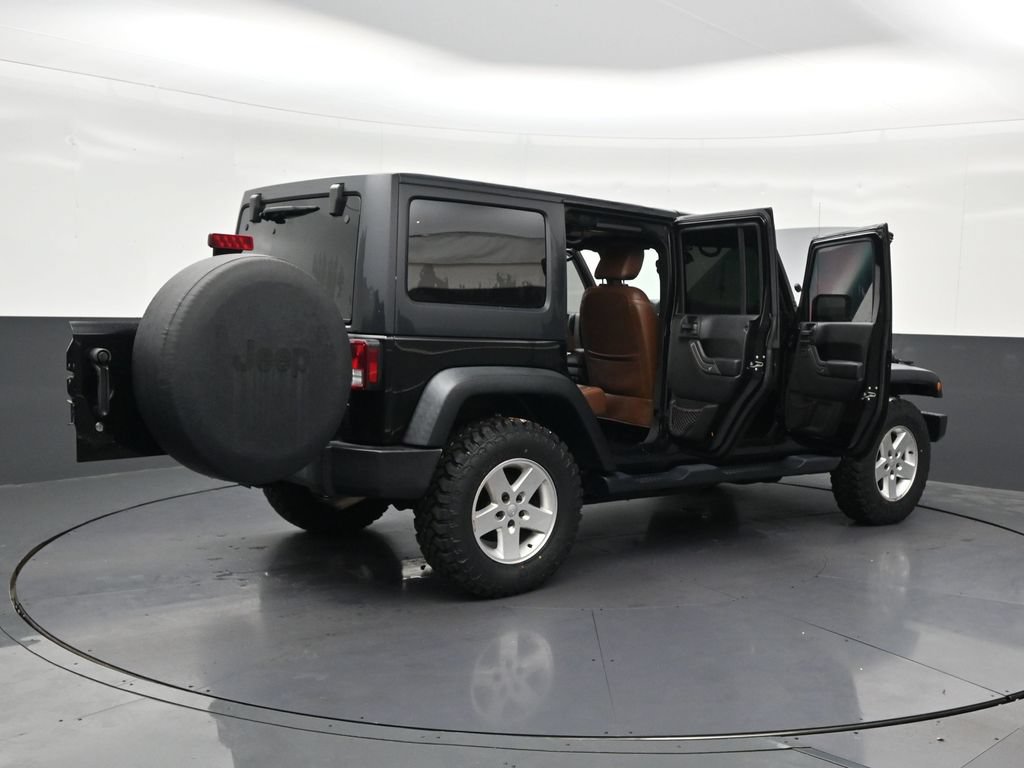 Used 2018 Jeep Wrangler Unlimited Sport S AWD/4WD image 31