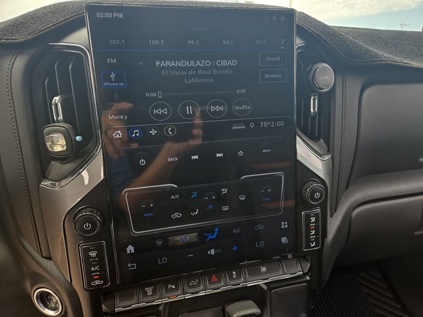 Used 2021 Chevrolet Silverado 2500 LT w/ Texas Edition AWD/4WD image 14