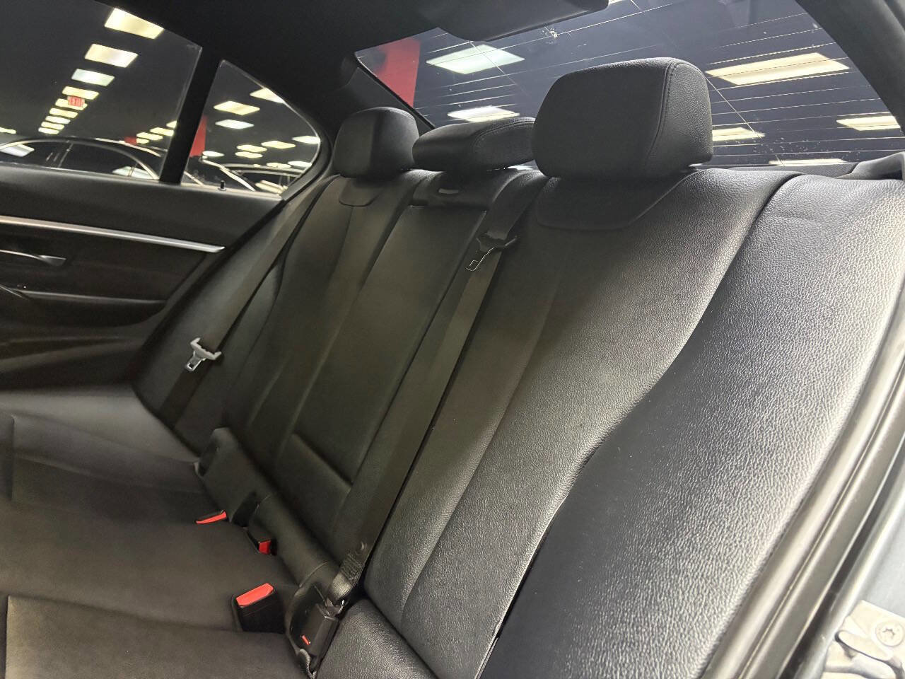 Used 2018 BMW 330i Sedan image 30